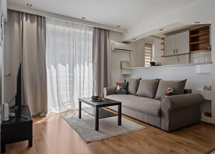 Old Town Sunshine Bukarest